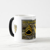 sergeant van de afdeling Cavalry Magische Mok (Voorkant links)