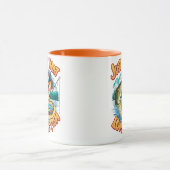 Serpentine Surprises: Slang met een vangst Mok (Midden)