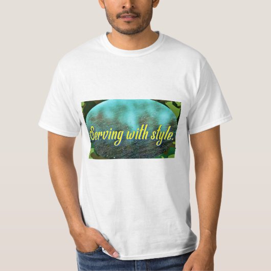 Serveren met stijl. t-shirt (Voorkant)