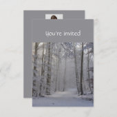 Service commémoratif Invitation Forêt de neige d'h (Devant / Derrière)