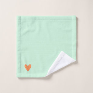 Serviette à main du coeur