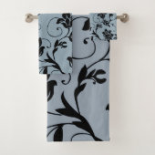 serviette à motifs floraux (En situation)