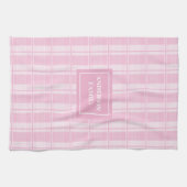 Serviette à nom personnalisé rose clair accent min (Horizontal)