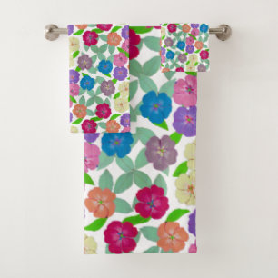 Serviette de bain à fleurs de géranium