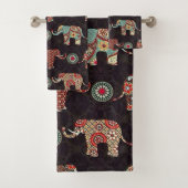 Serviette de bain à motif éléphant décoratif (En situation)