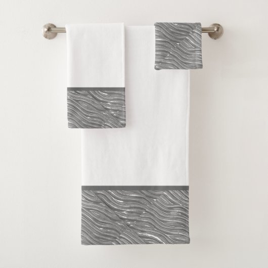 Serviette de bain avec motif d'eau gris (En situation)