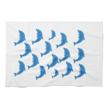 Serviette de bain dauphins sertie par les diamants