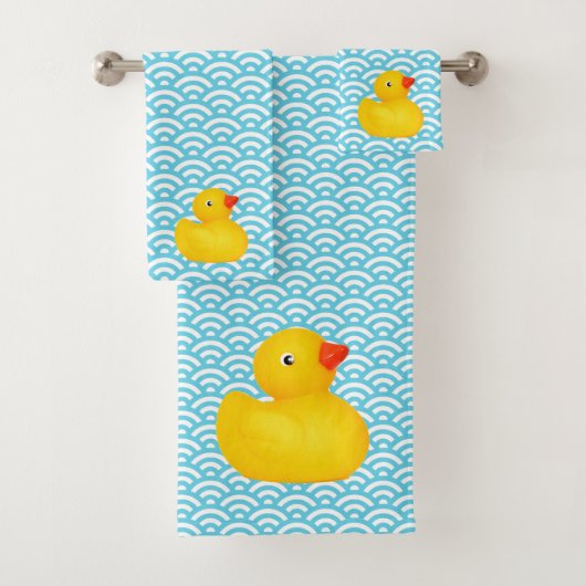 Serviette de bain en caoutchouc pour bébé et tout- (En situation)