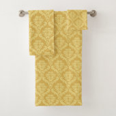 Serviette de bain en or Damask (En situation)