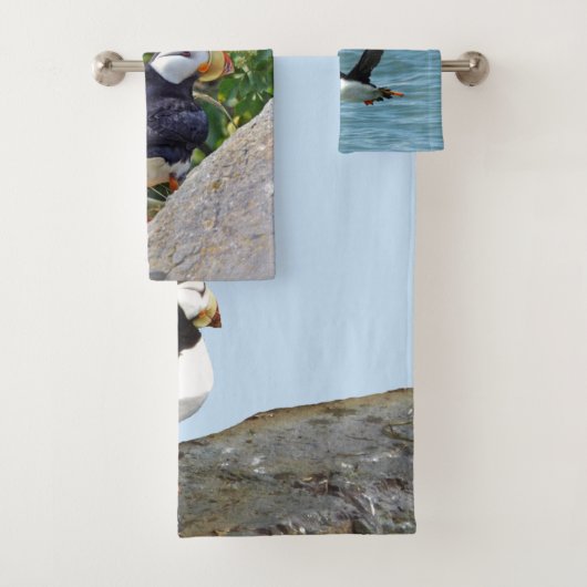 Serviette de bain ensemble de macareux (En situation)