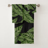 serviette de bain feuille jungle (En situation)