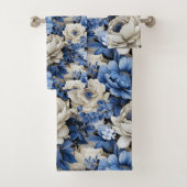 Serviette de bain Fleurs d'Ivoire et Bleu Opulent (En situation)