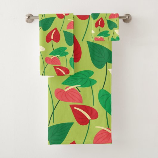 Serviette de bain motif fleurs flamingo colorées (En situation)