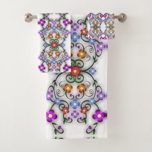 serviette de bain ornementale fleurie (En situation)