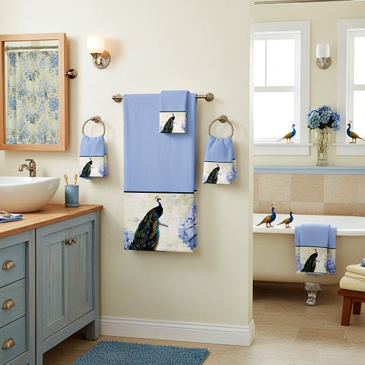 Serviette de bain Peacock et hydrangea