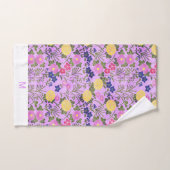 Serviette de bain rose tendance florale monogramme (Serviette à main)