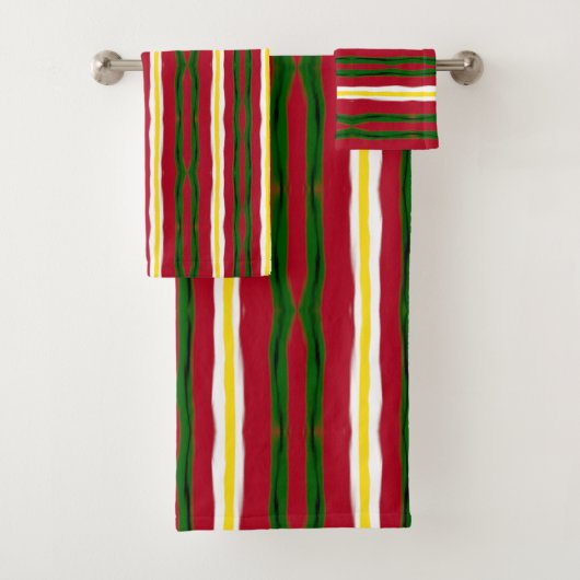 Serviette De Bain Rouge, Vert, Rayures Jaunes (En situation)
