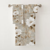 Serviette de bain terreuse Fleurs blanches ivoire (En situation)