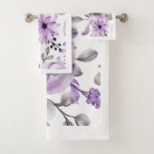 Serviette de bain violet et blanc Floral (En situation)