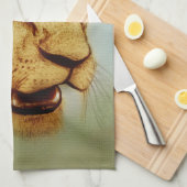 Serviette de cuisine colorée illustrée - Lion (Quart Plié)