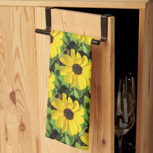 Serviette de cuisine florale Susan Black Eyed (Pliage en tiers)