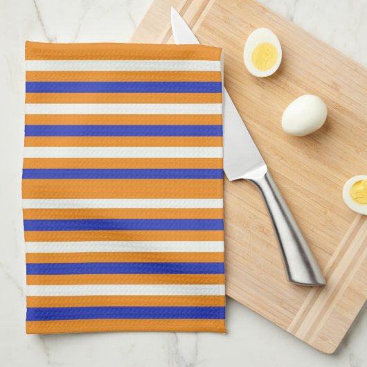 Serviette de cuisine rayée orange bleue (Quart Plié)