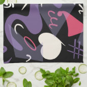 Serviette de cuisine rétro. Noir, blanc, violet, r (Plié)