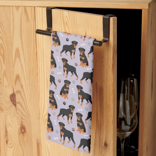 Serviette de cuisine Rottweiler os et pattes de ch (Pliage en tiers)