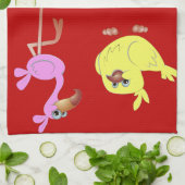 Serviette de cuisine rouge avec le poussin rose de (Plié)