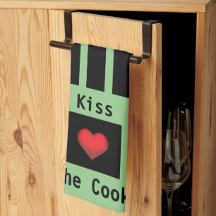 Serviette de cuisine verte personnalisable Kiss th