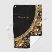 Serviette de golf à fleurs dorées ornées (En situation)