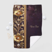 Serviette de golf à ornement floral doré (En situation)