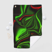 Serviette De Golf Accroches courbées vertes et rouges sur fond vert  (En situation)