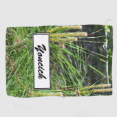 Serviette De Golf Aiguilles de pin par Kenneth Yoncich (Horizontal)
