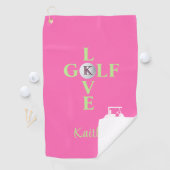 Serviette De Golf Amour de golf en rose chaud Monogramme Nom (En situation)