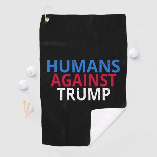 Serviette De Golf Anti-Trump - Humains contre Trump (En situation)