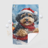 Serviette De Golf Bernedoodle Chien dans la corniche Laisser neiger (En situation)