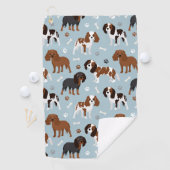 Serviette De Golf Cavalier King Charles Spaniel Paws and Bones (En situation)