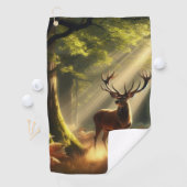 Serviette De Golf Cerf dans la forêt matinale (En situation)