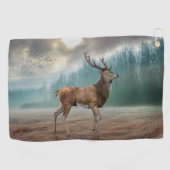 Serviette De Golf Cerf Lone Dans La Forêt Misty (Horizontal)