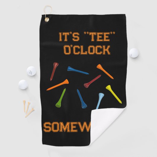 Serviette De Golf C'est "TEE" O'Clock Somewhere Tee's (En situation)