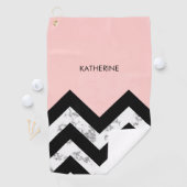 Serviette De Golf Chevrons noirs blancs et roses (En situation)