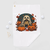 Serviette De Golf Chic chien Carlin avec Citrouille Automne Hallowee (En situation)