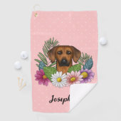 Serviette De Golf Chien Rhodesian Ridgeback avec des fleurs et nom R (En situation)