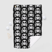 Serviette De Golf crâne effrayant sur fond noir (En situation)