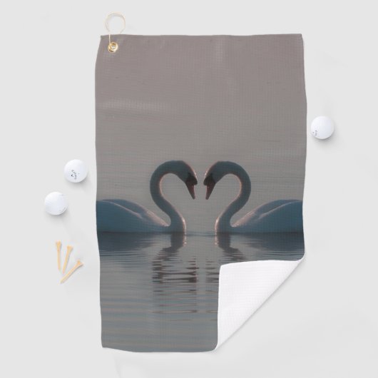 Serviette De Golf Cygnes sur le lac (En situation)