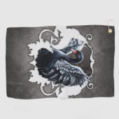 Serviette De Golf Dans l'ombre de l'élégance : Un cygne noir. (Horizontal)