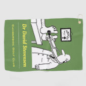 Serviette De Golf Docteur avec Stethoscope & Arrière - plan vert (Horizontal)