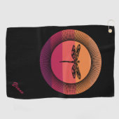 Serviette De Golf Dragonfly in Retro Sunset avec nom (Horizontal)