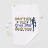 Serviette De Golf Drôle Citation de course de cheveux gris - Ancien  (En situation)